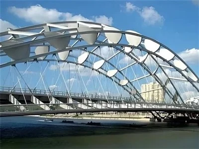 Ponte Rodoviária com Estrutura de Aço